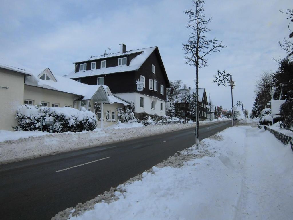 Hotel Dribischenhof Usseln Exterior foto